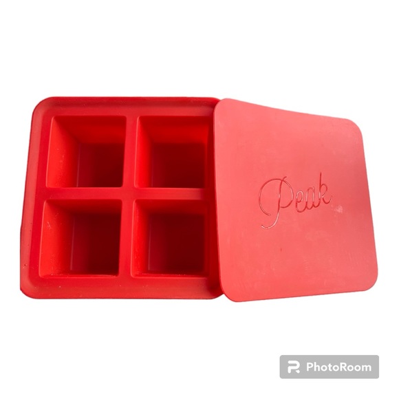 Peak Extra large ice cube Tray - Picture 2 of 3